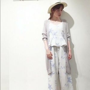 LAST CHANCE Japanese dazzlin flared sleeveless top